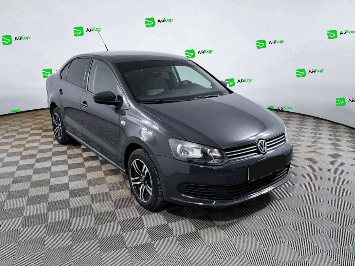 Volkswagen Polo с пробегом — 2012 год. Фото: #2