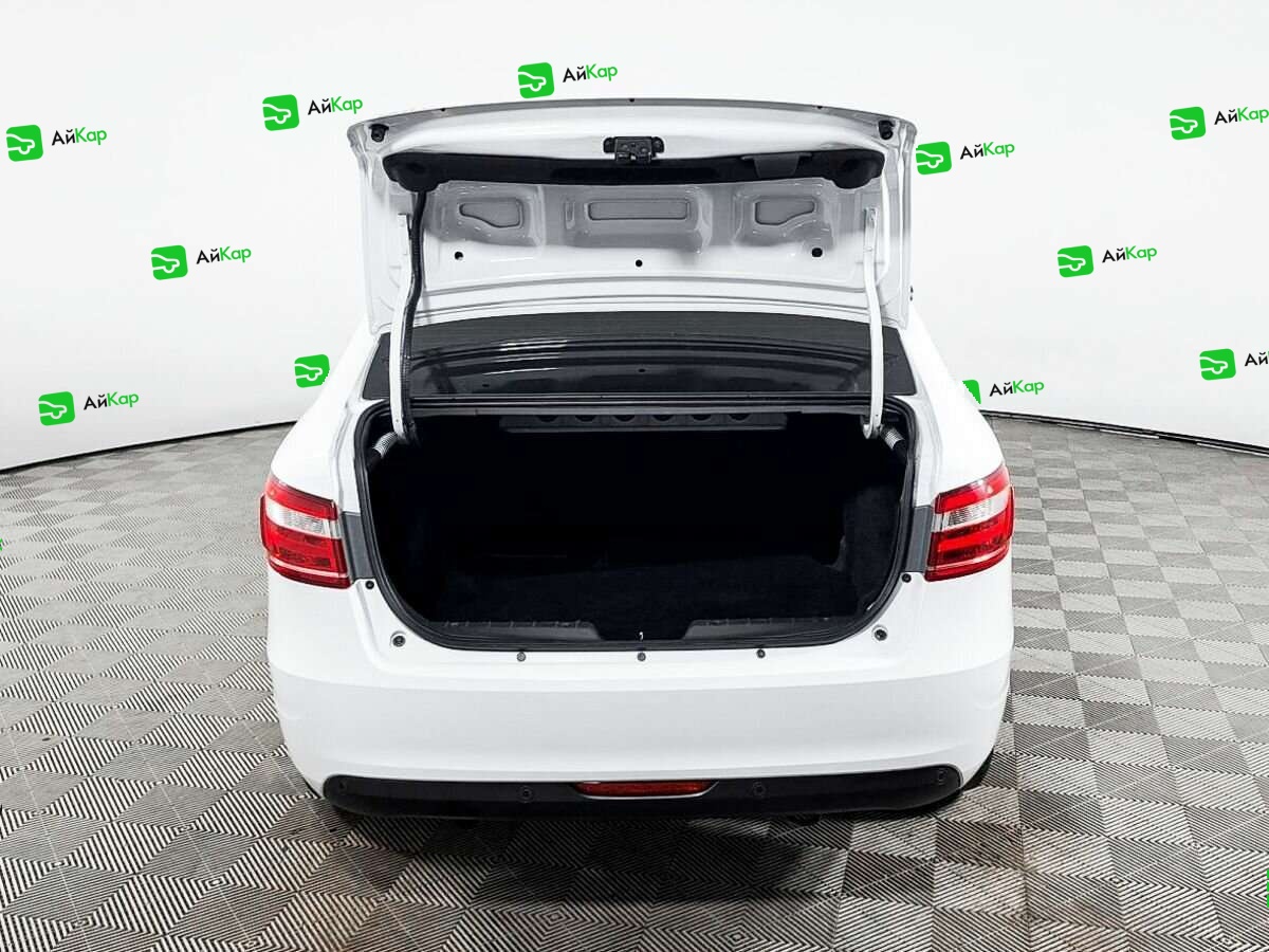 Lada (ВАЗ) Vesta с пробегом — 2021 год. Фото: #7