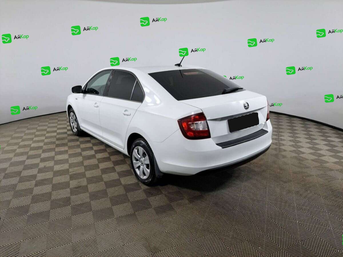 Skoda Rapid с пробегом — 2018 год. Фото: #6