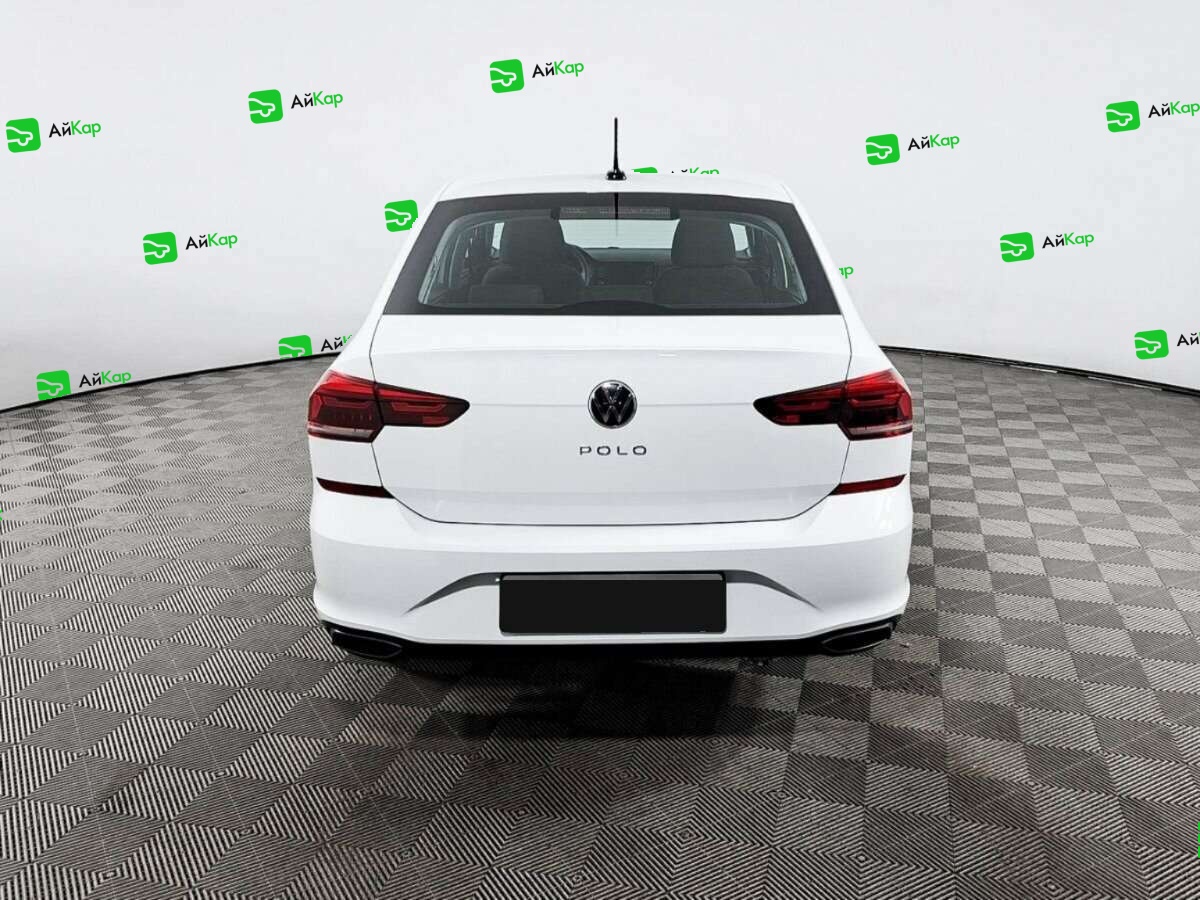 Volkswagen Polo с пробегом — 2021 год. Фото: #4