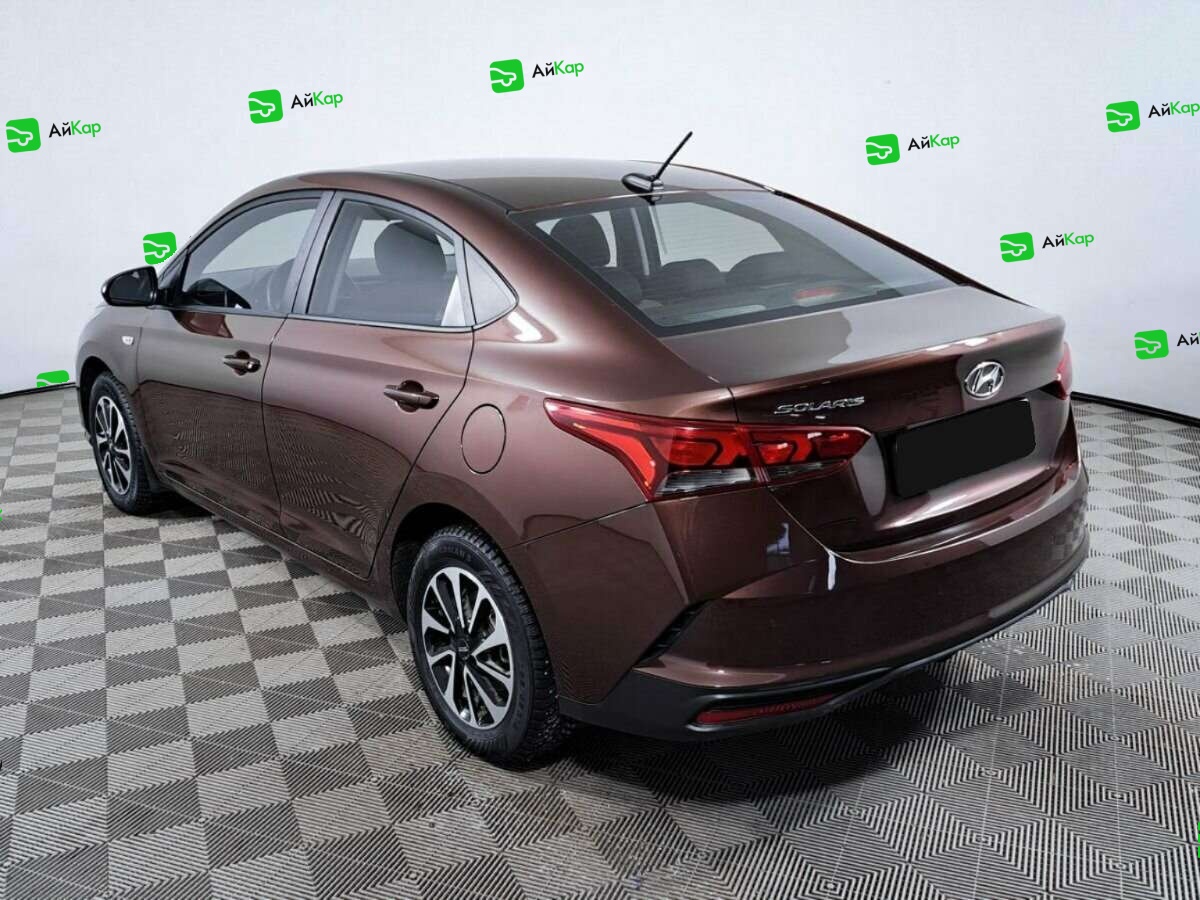 Hyundai Solaris с пробегом — 2021 год. Фото: #6