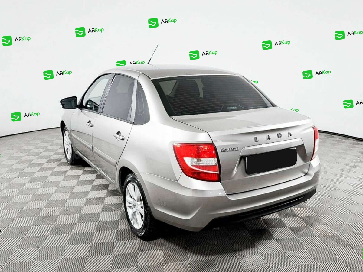 Lada (ВАЗ) Granta с пробегом — 2019 год. Фото: #6