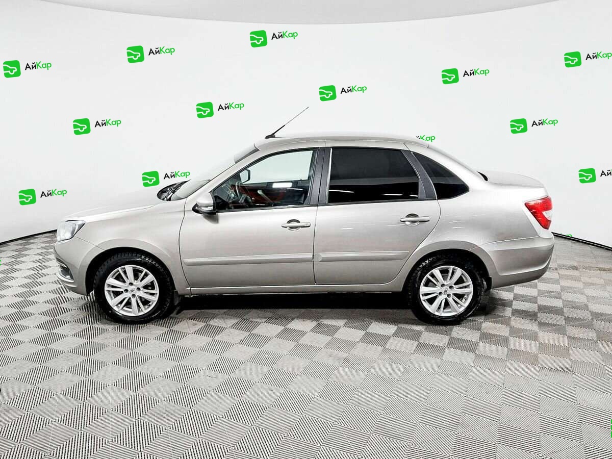 Lada (ВАЗ) Granta с пробегом — 2019 год. Фото: #7