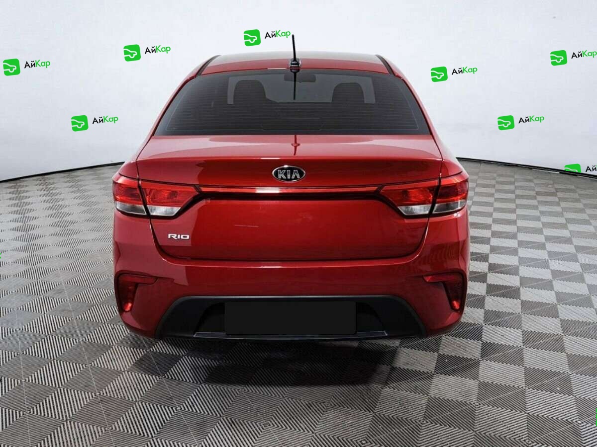 Kia Rio с пробегом — 2020 год. Фото: #5