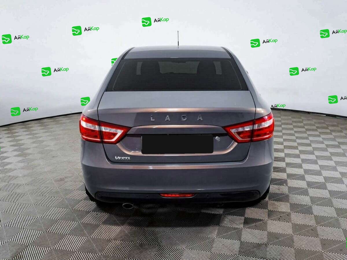 Lada (ВАЗ) Vesta с пробегом — 2016 год. Фото: #5