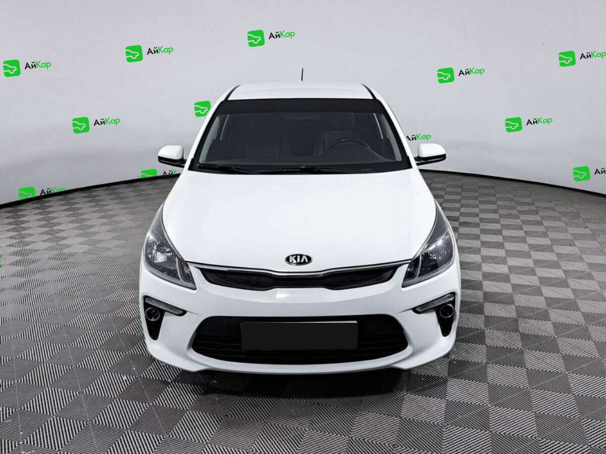 Kia Rio с пробегом — 2017 год. Фото: #1
