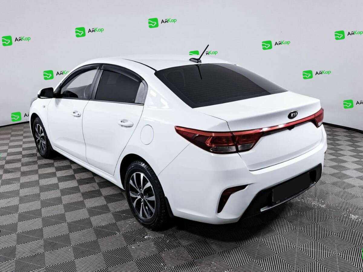 Kia Rio с пробегом — 2017 год. Фото: #6