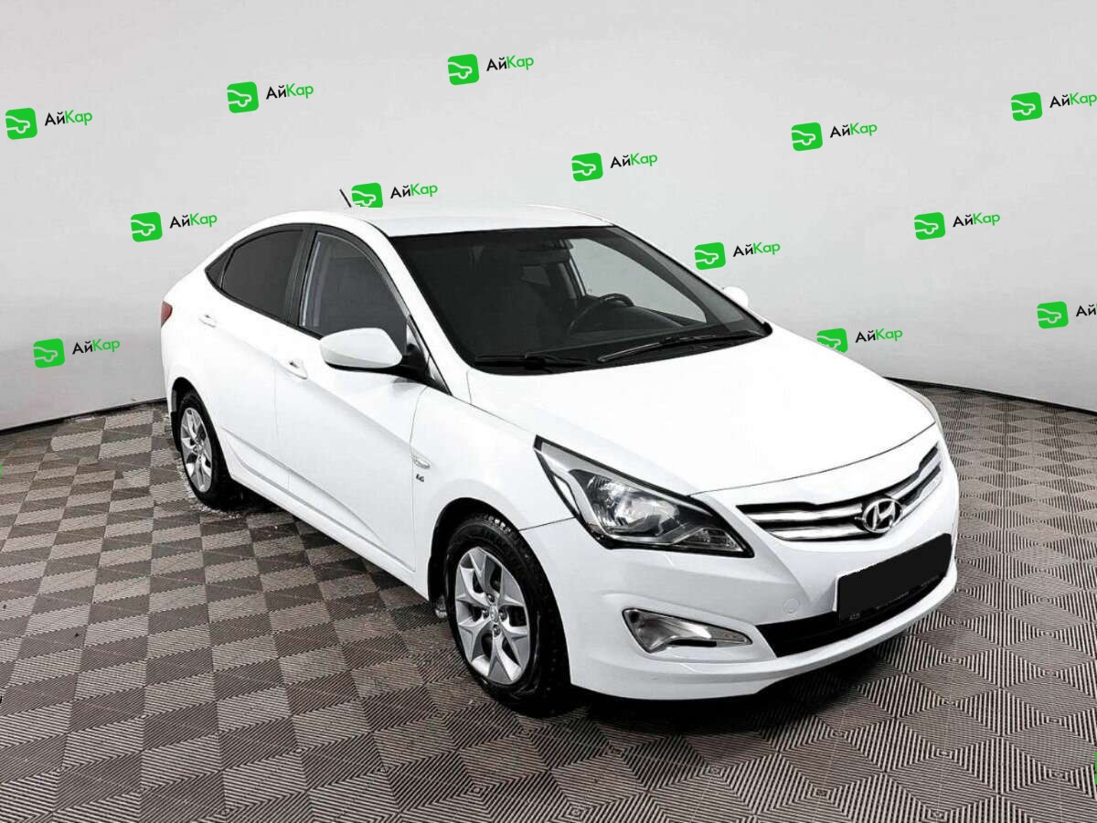 Hyundai Solaris с пробегом — 2015 год. Фото: #2