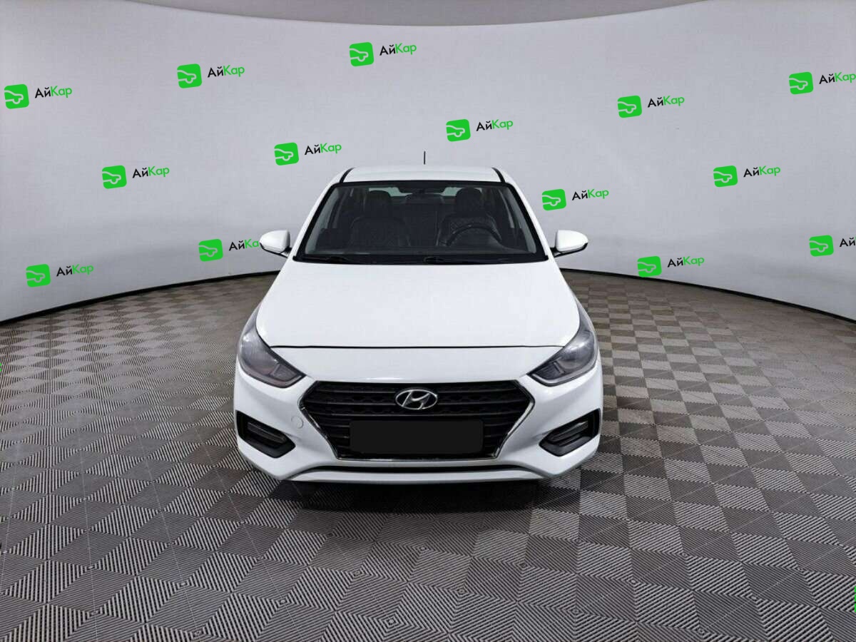 Hyundai Solaris с пробегом — 2017 год. Фото: #1