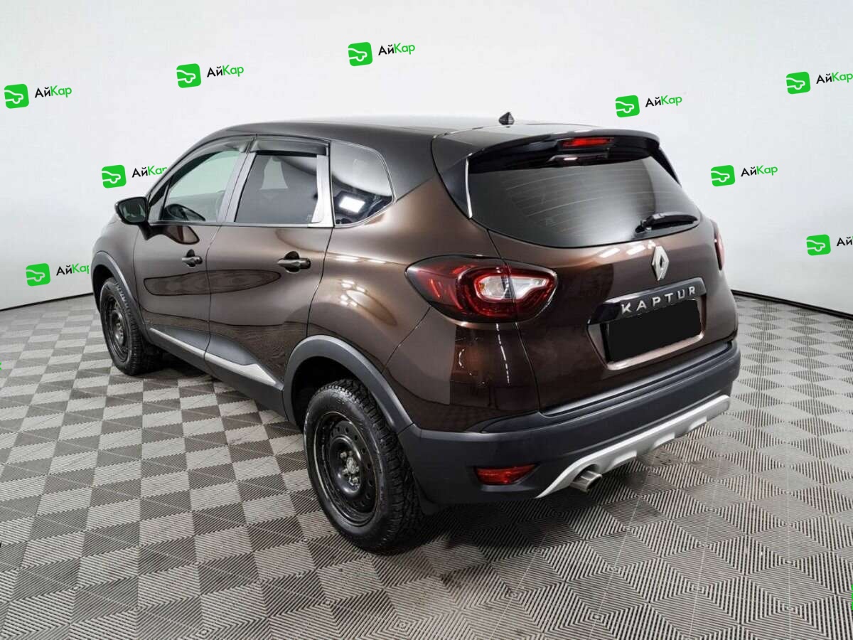 Renault Kaptur с пробегом — 2017 год. Фото: #6