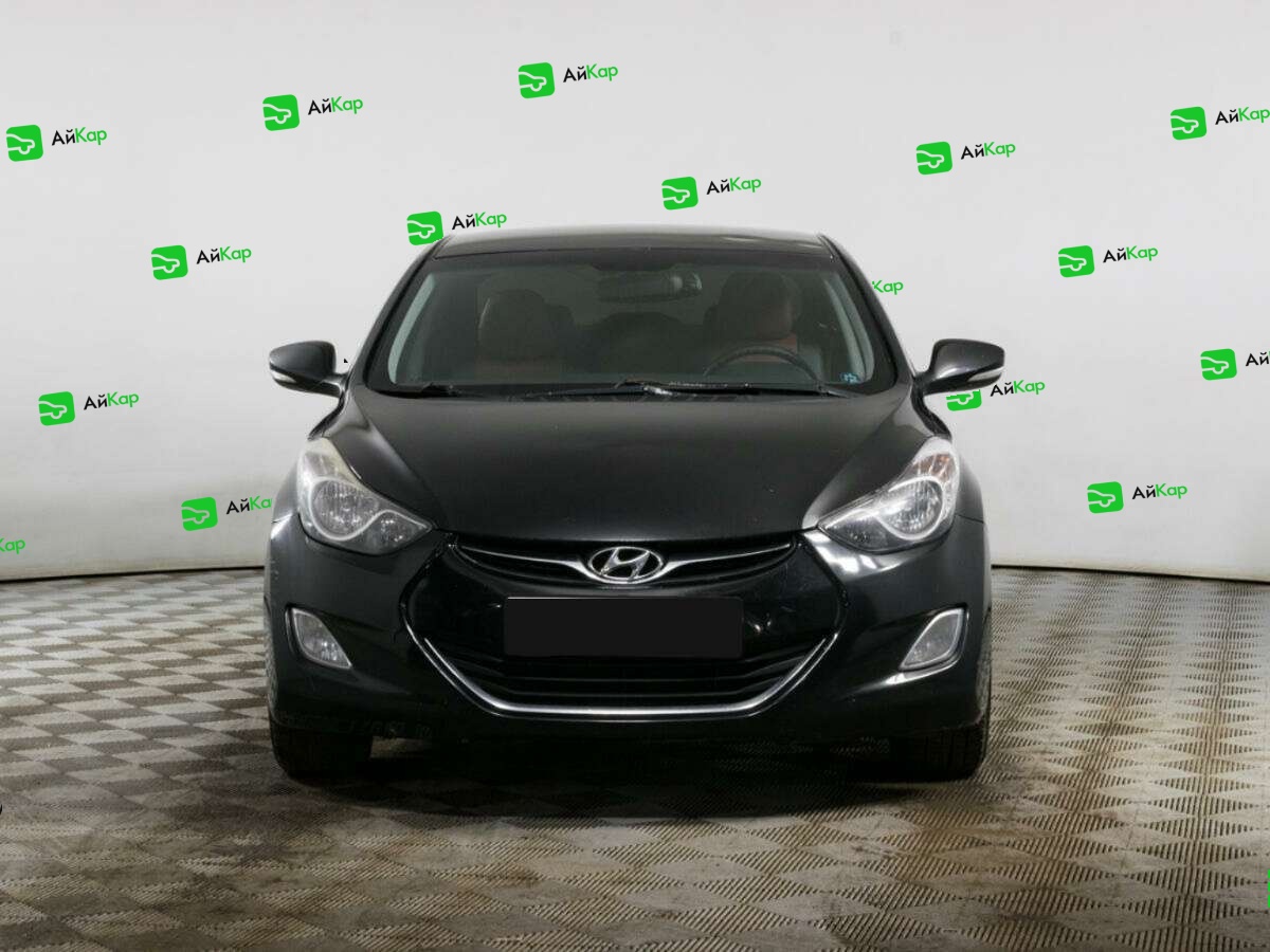 Hyundai Elantra с пробегом — 2012 год. Фото: #1
