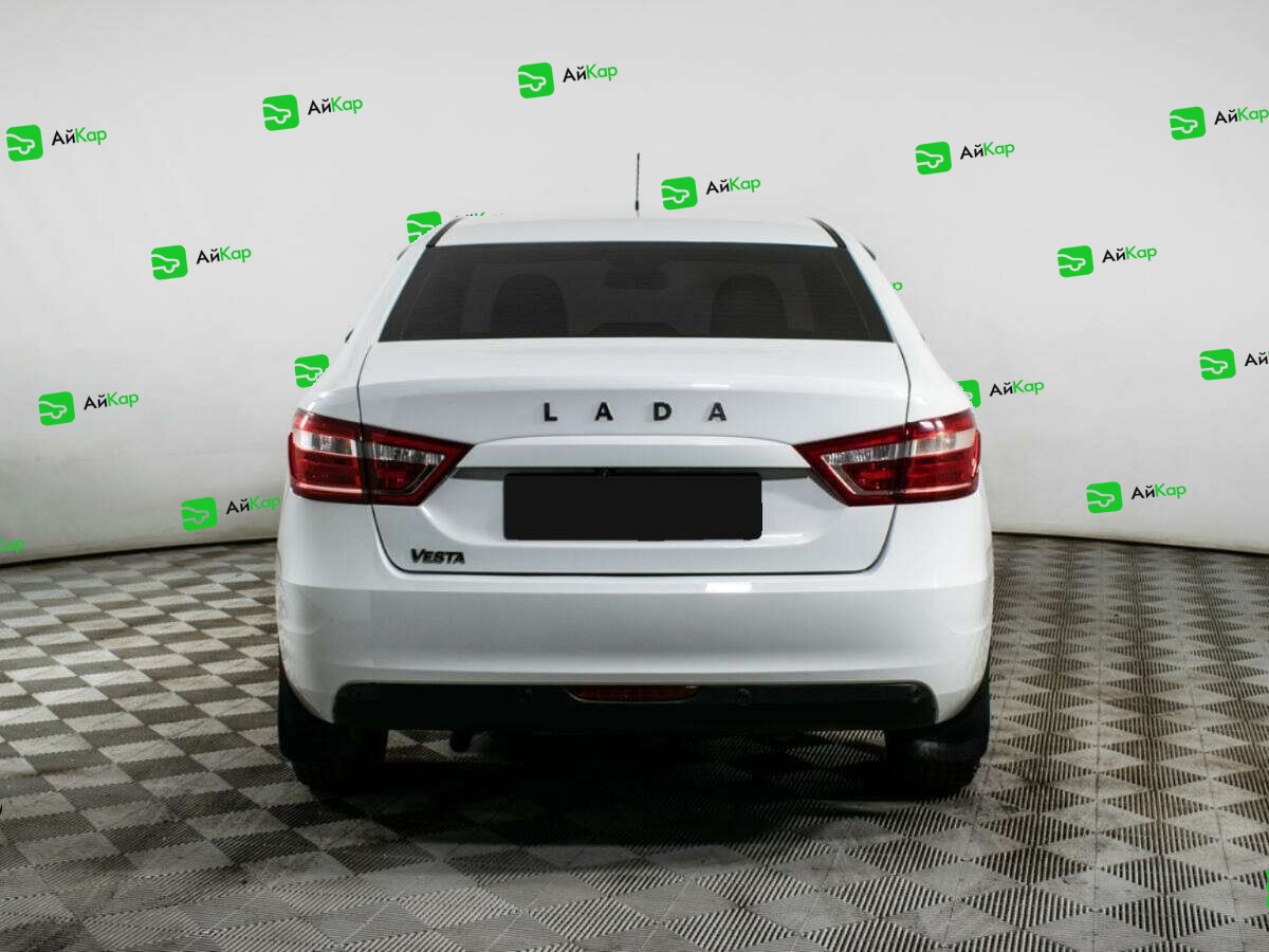 Lada (ВАЗ) Vesta с пробегом — 2021 год. Фото: #5