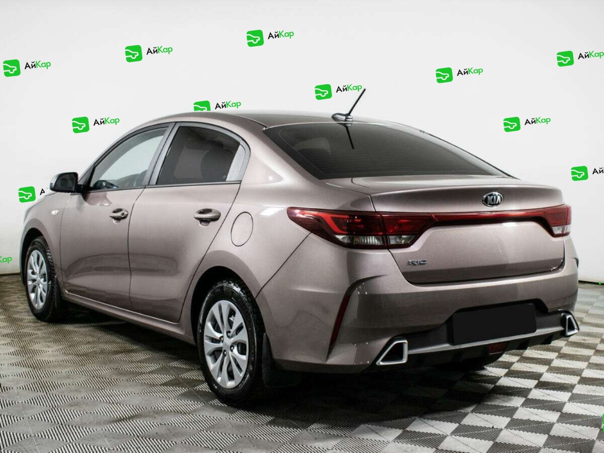 Kia Rio с пробегом — 2021 год. Фото: #6