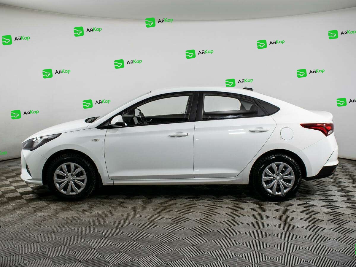 Hyundai Solaris с пробегом — 2020 год. Фото: #6