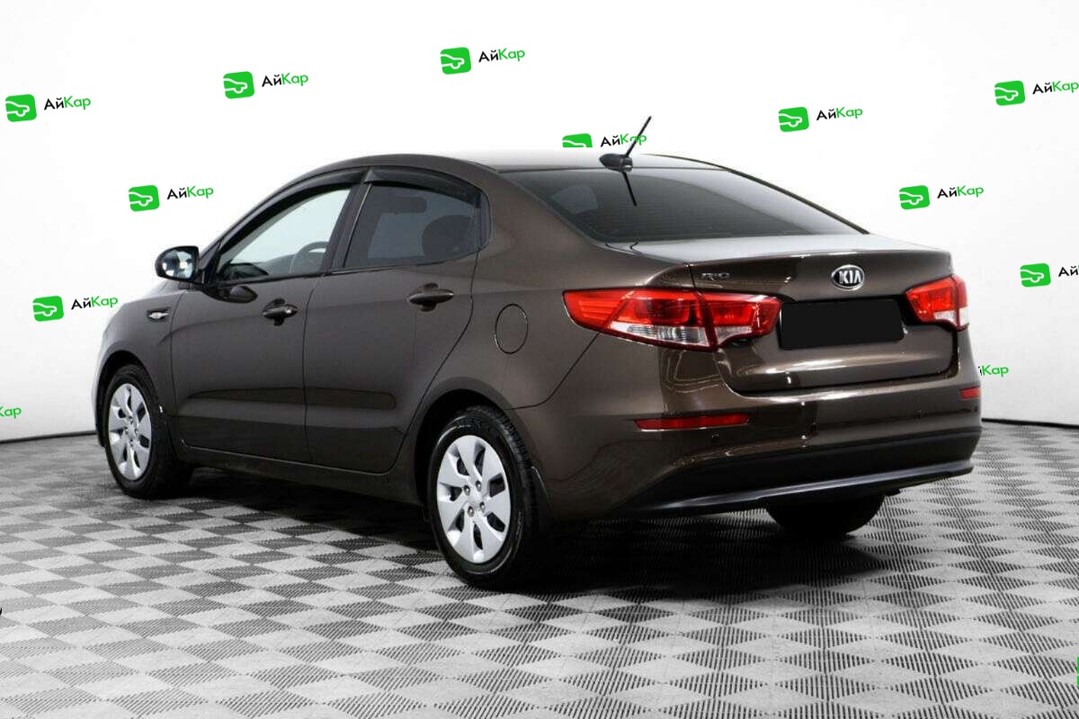 Kia Rio с пробегом — 2016 год. Фото: #6