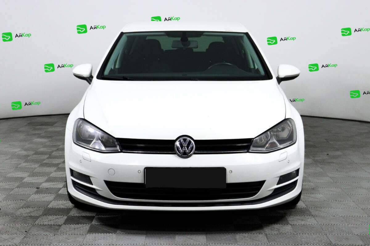 Volkswagen Golf с пробегом — 2013 год. Фото: #1