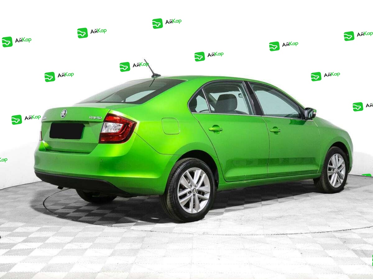 Skoda Rapid с пробегом — 2017 год. Фото: #4