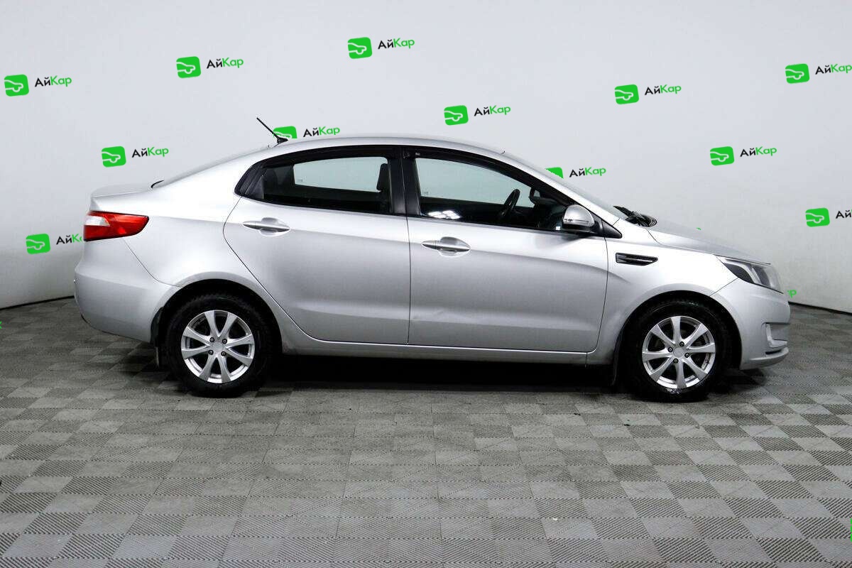 Kia Rio с пробегом — 2012 год. Фото: #3