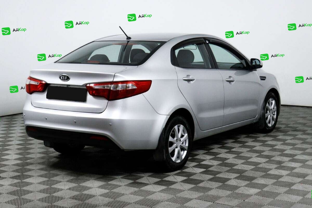 Kia Rio с пробегом — 2012 год. Фото: #4