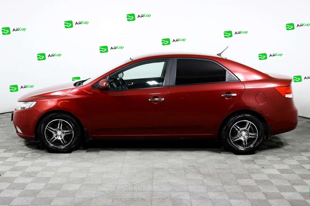 Kia Cerato с пробегом — 2012 год. Фото: #7