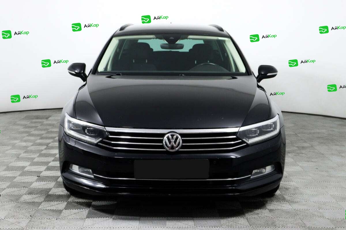 Volkswagen Passat с пробегом — 2019 год. Фото: #1