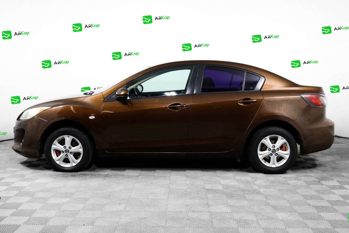 Mazda 3 с пробегом — 2013 год. Фото: #6