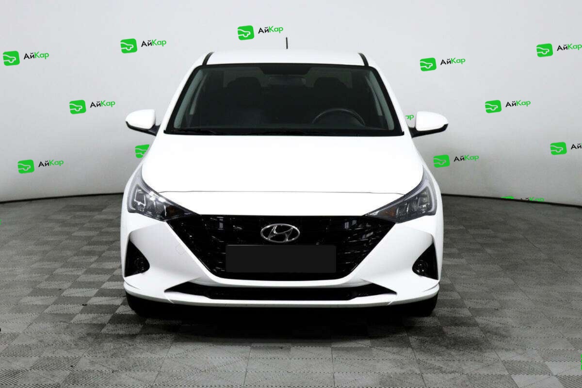 Hyundai Solaris с пробегом — 2022 год. Фото: #1