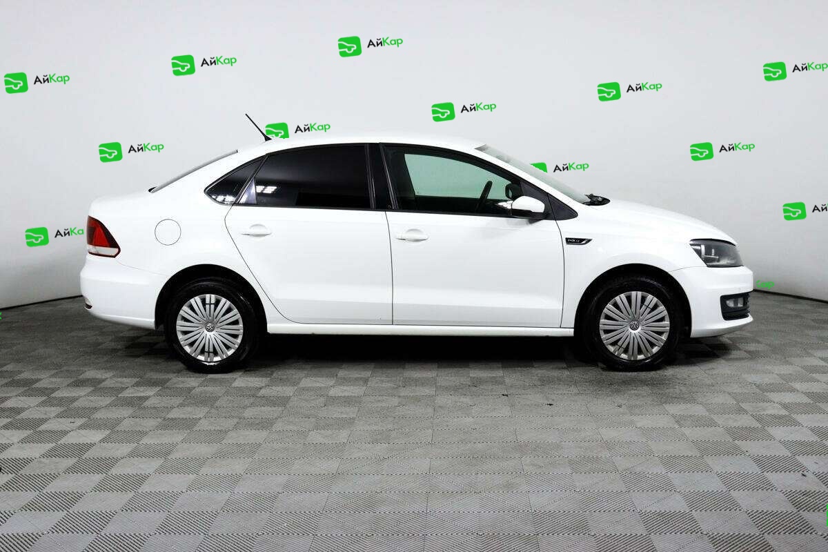 Volkswagen Polo с пробегом — 2016 год. Фото: #3