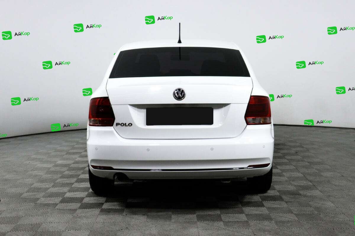 Volkswagen Polo с пробегом — 2016 год. Фото: #5