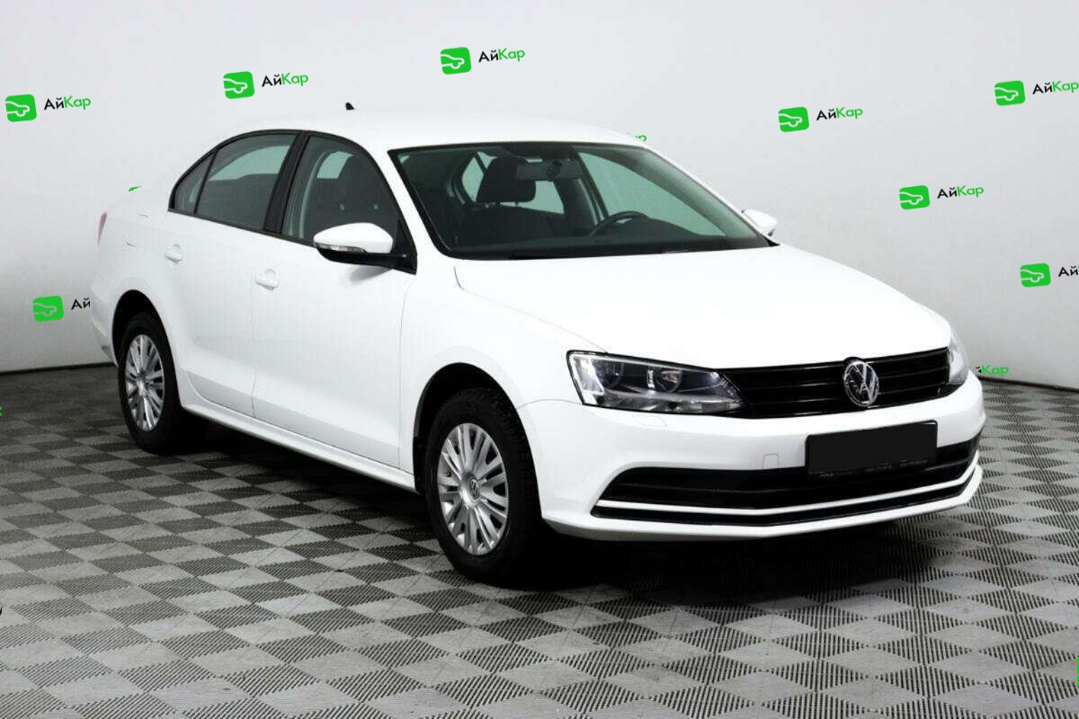 Volkswagen Jetta с пробегом — 2018 год. Фото: #2