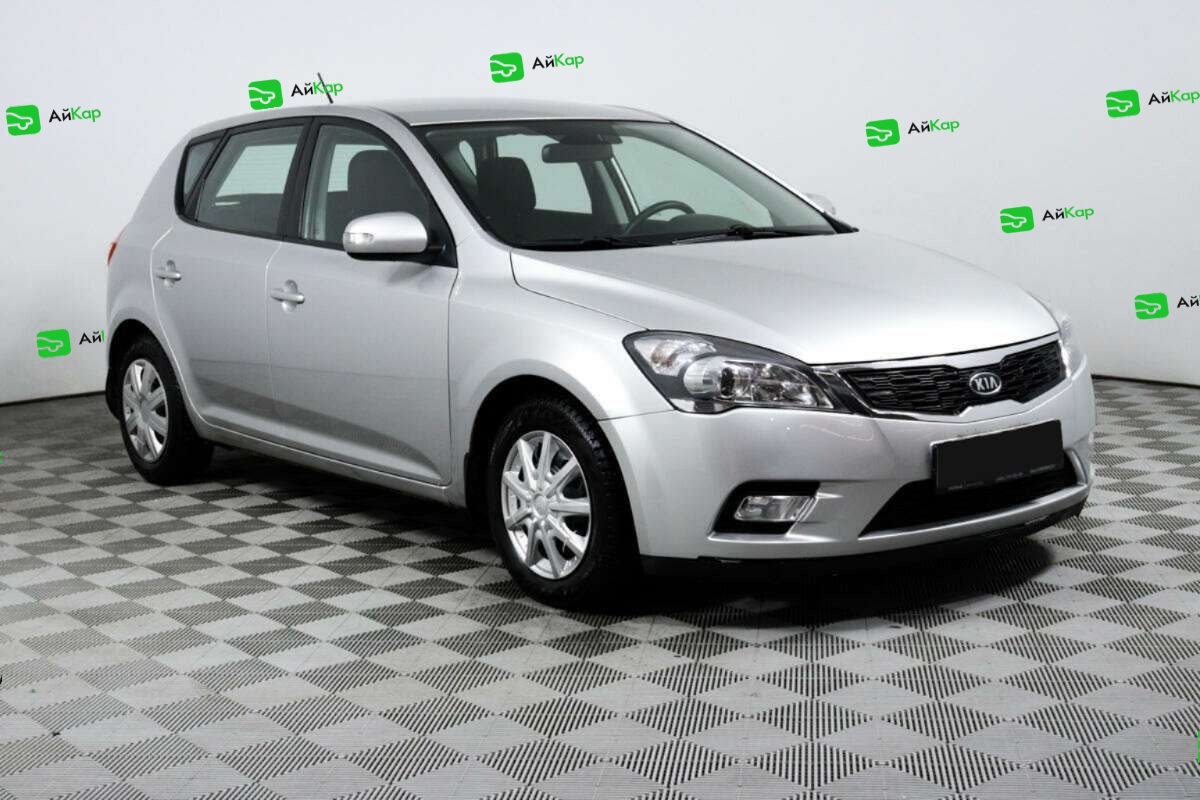 Kia Ceed с пробегом — 2012 год. Фото: #2