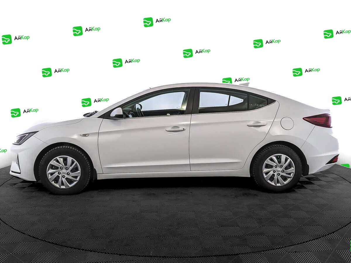 Hyundai Elantra с пробегом — 2020 год. Фото: #7