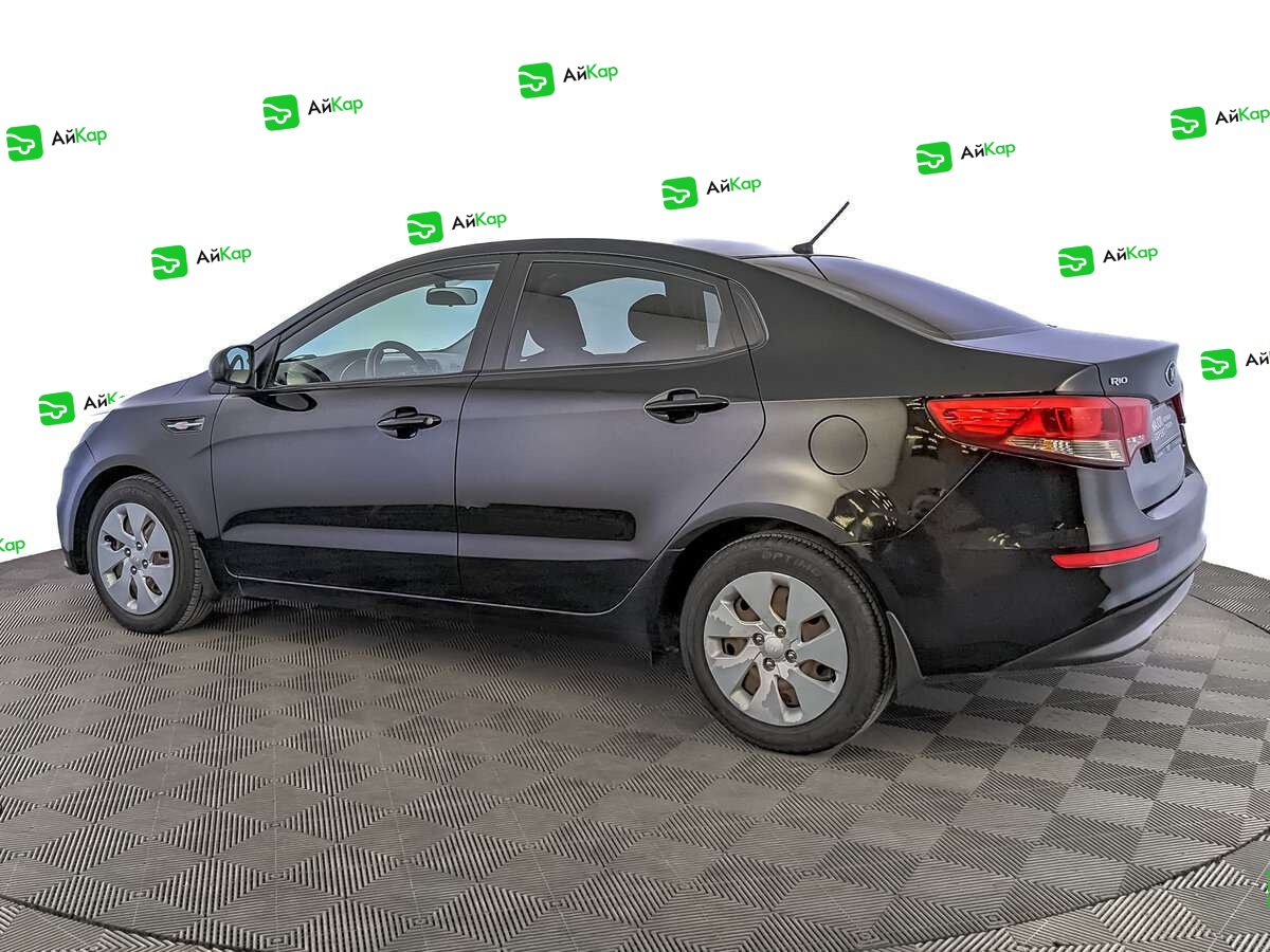 Kia Rio с пробегом — 2016 год. Фото: #6