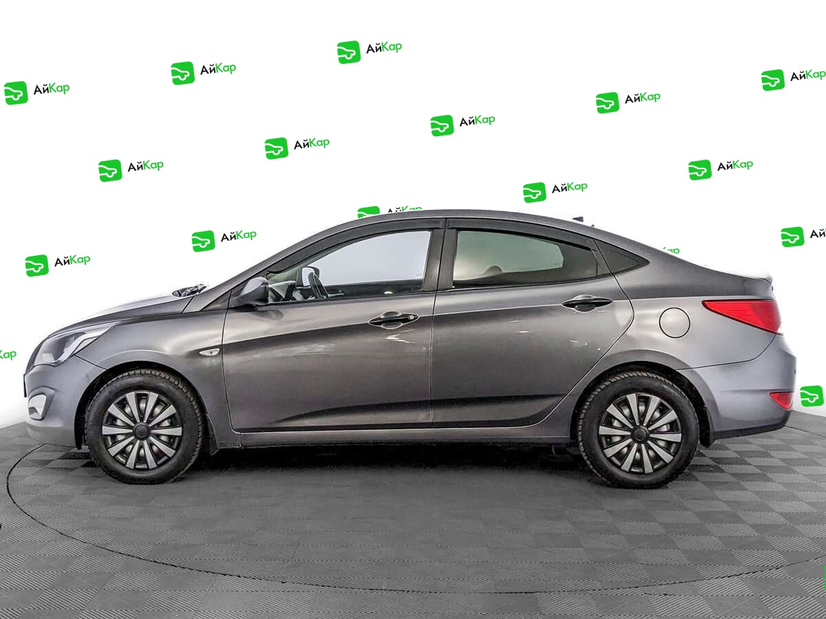 Hyundai Solaris с пробегом — 2015 год. Фото: #7