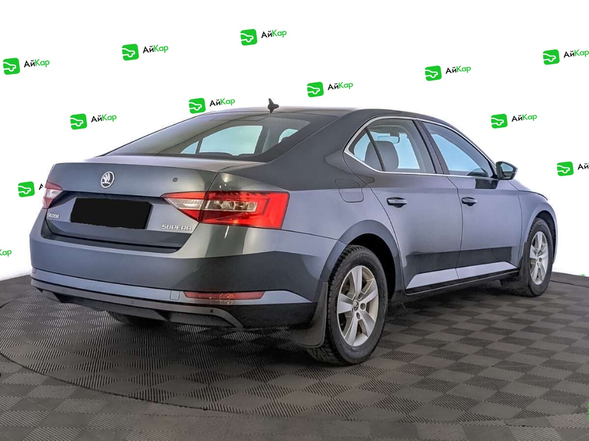Skoda Superb с пробегом — 2019 год. Фото: #4