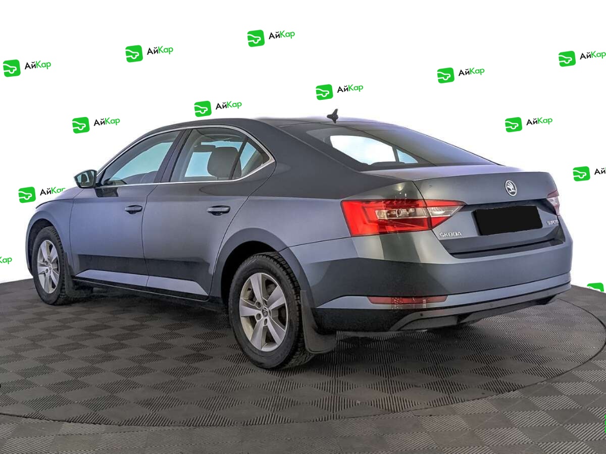 Skoda Superb с пробегом — 2019 год. Фото: #6