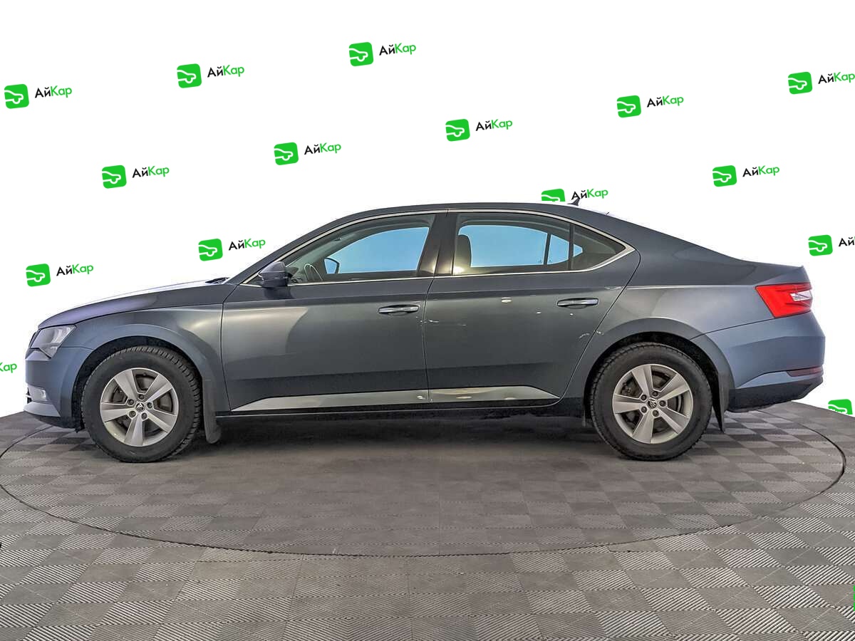 Skoda Superb с пробегом — 2019 год. Фото: #7