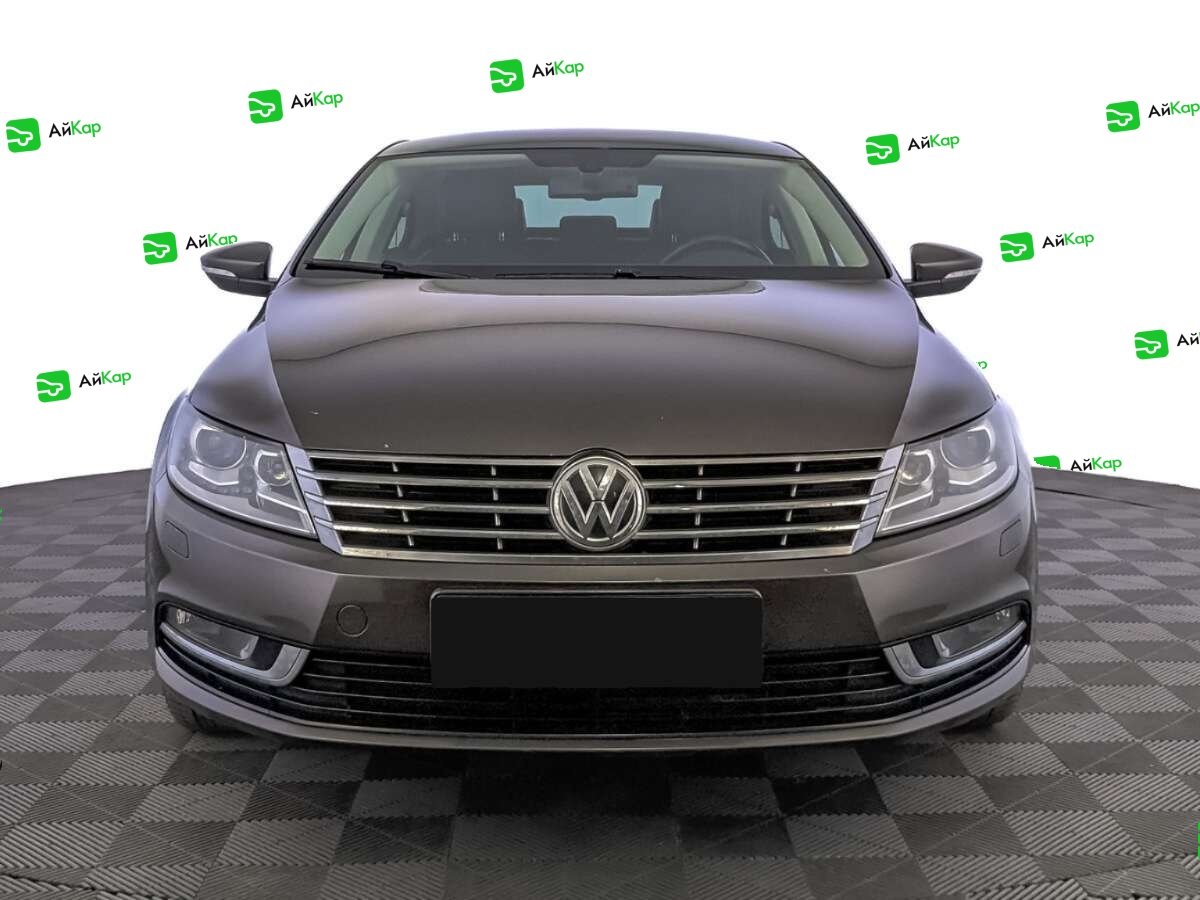 Volkswagen Passat CC с пробегом — 2012 год. Фото: #1