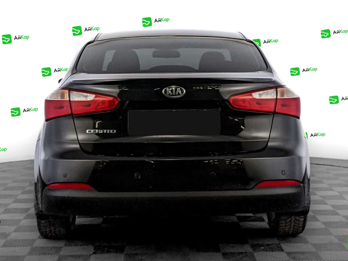 Kia Cerato с пробегом — 2015 год. Фото: #5