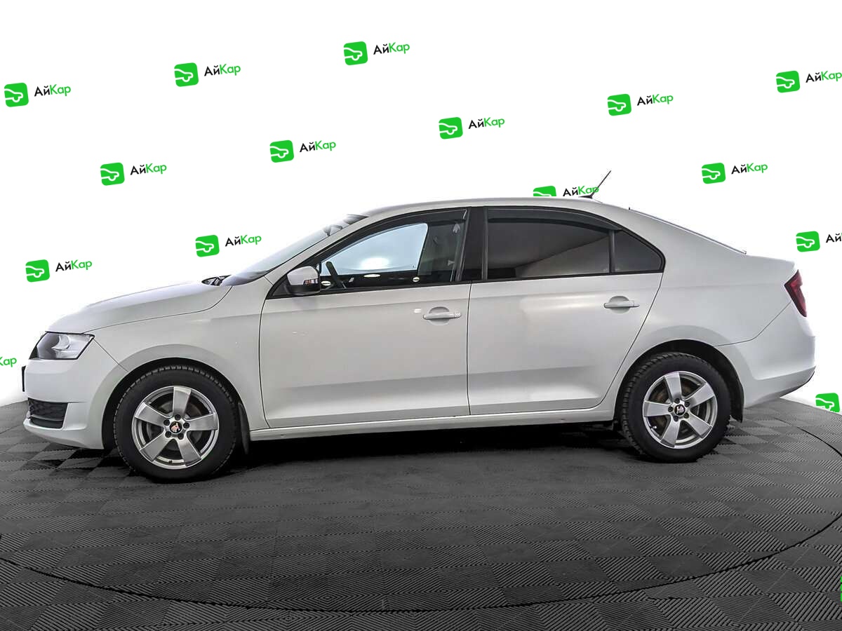 Skoda Rapid с пробегом — 2017 год. Фото: #7