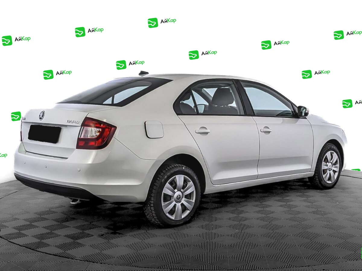 Skoda Rapid с пробегом — 2018 год. Фото: #4