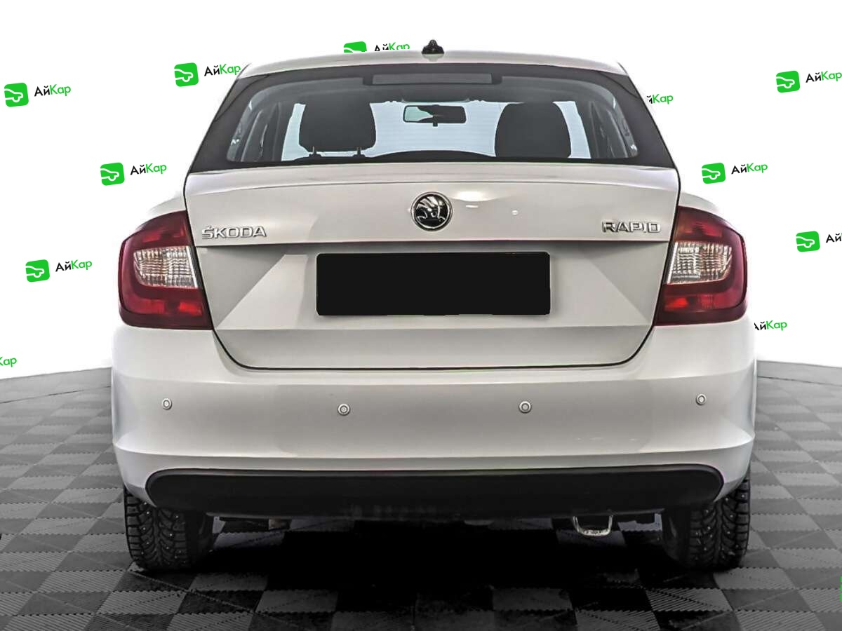Skoda Rapid с пробегом — 2018 год. Фото: #5