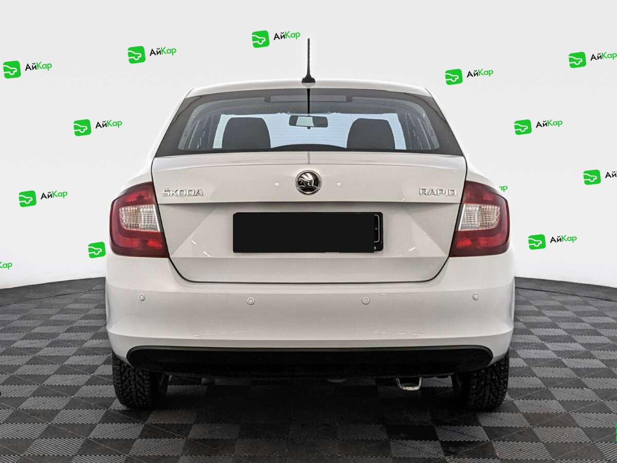 Skoda Rapid с пробегом — 2018 год. Фото: #5
