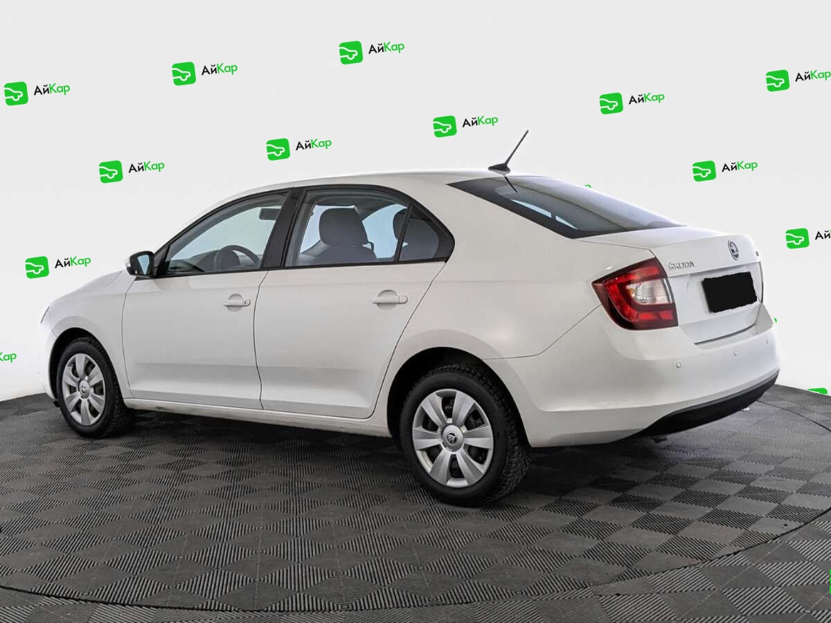 Skoda Rapid с пробегом — 2018 год. Фото: #6