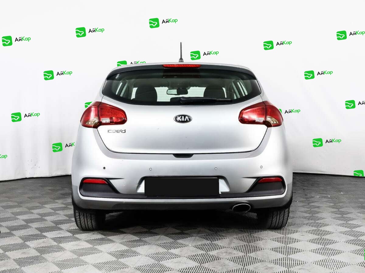 Kia Ceed с пробегом — 2013 год. Фото: #5
