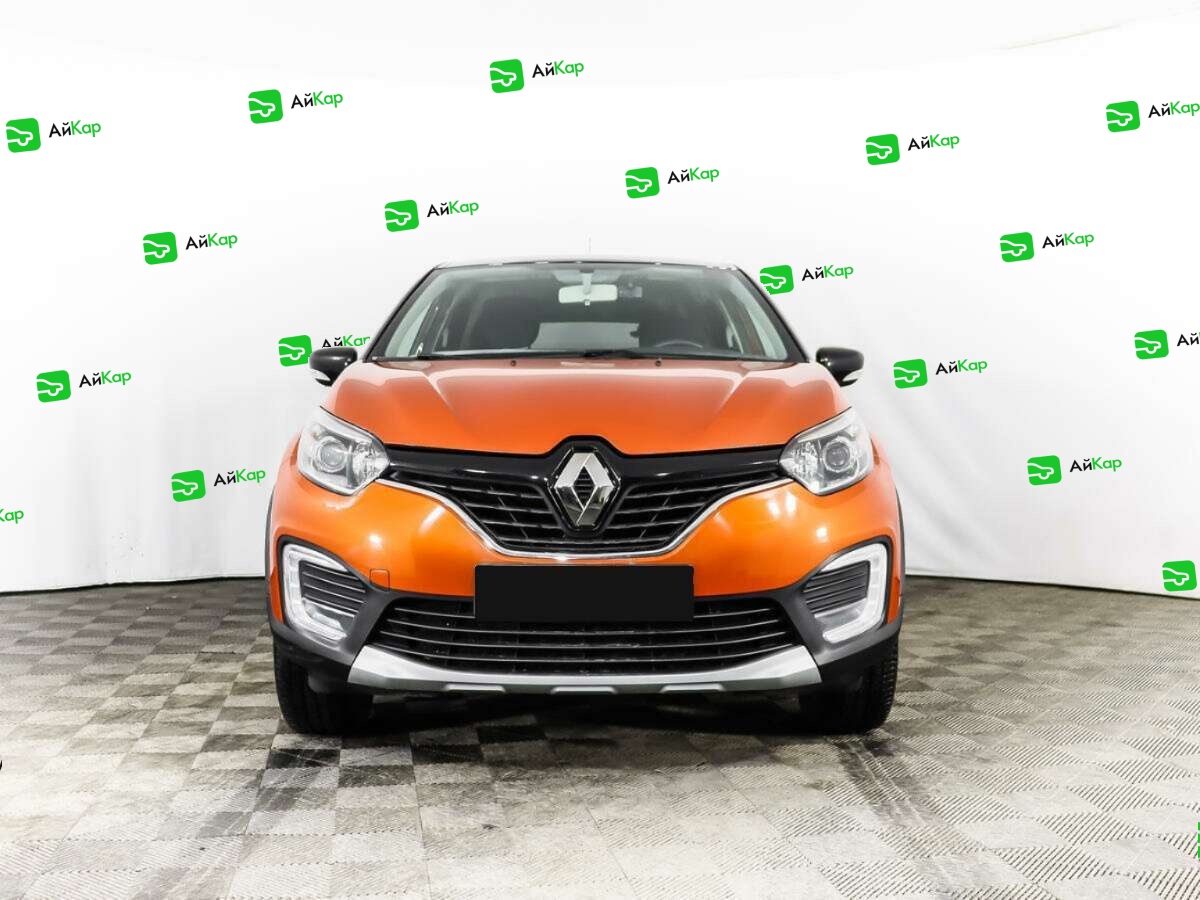 Renault Kaptur с пробегом — 2016 год. Фото: #1