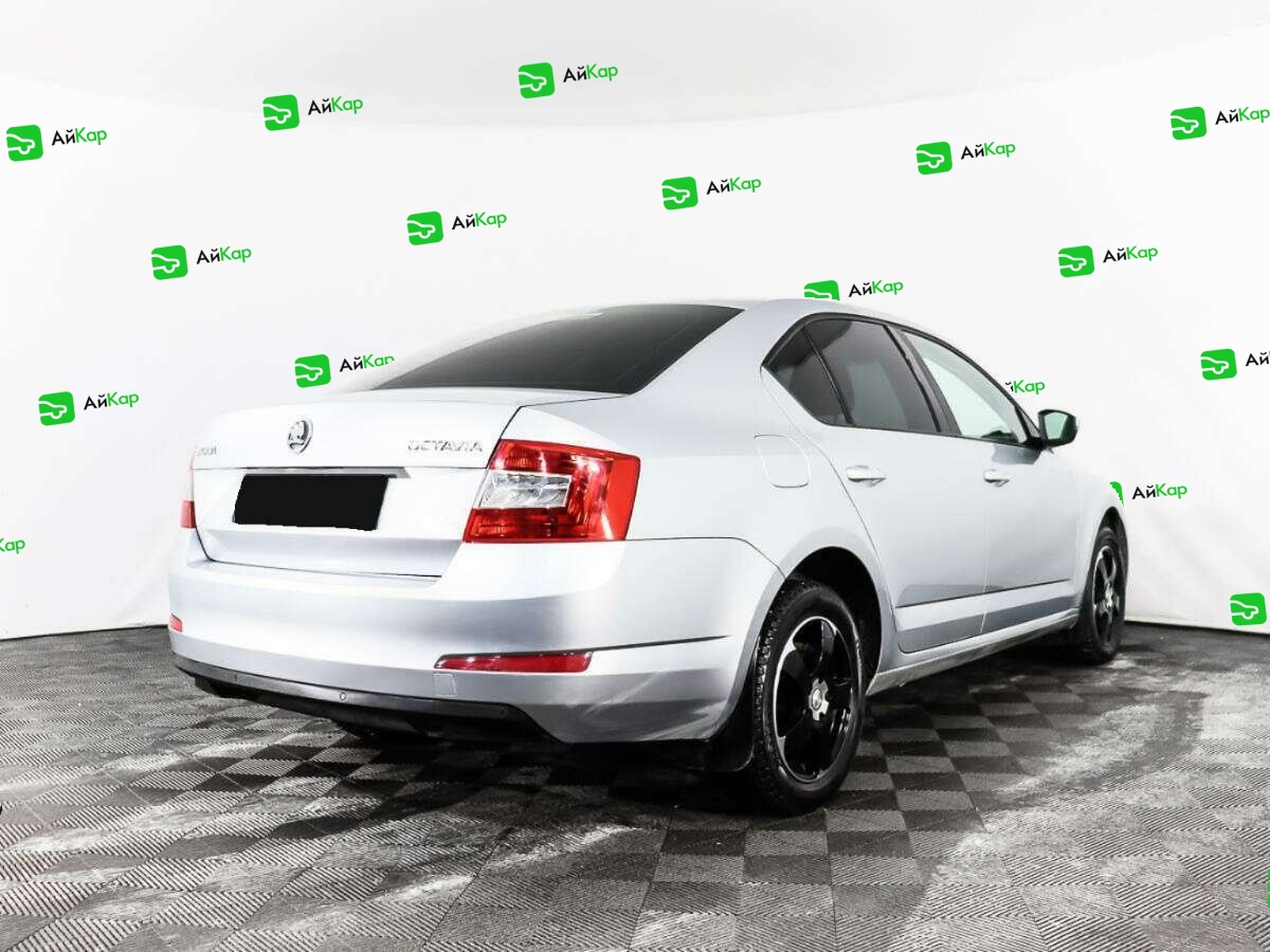 Skoda Octavia с пробегом — 2015 год. Фото: #4
