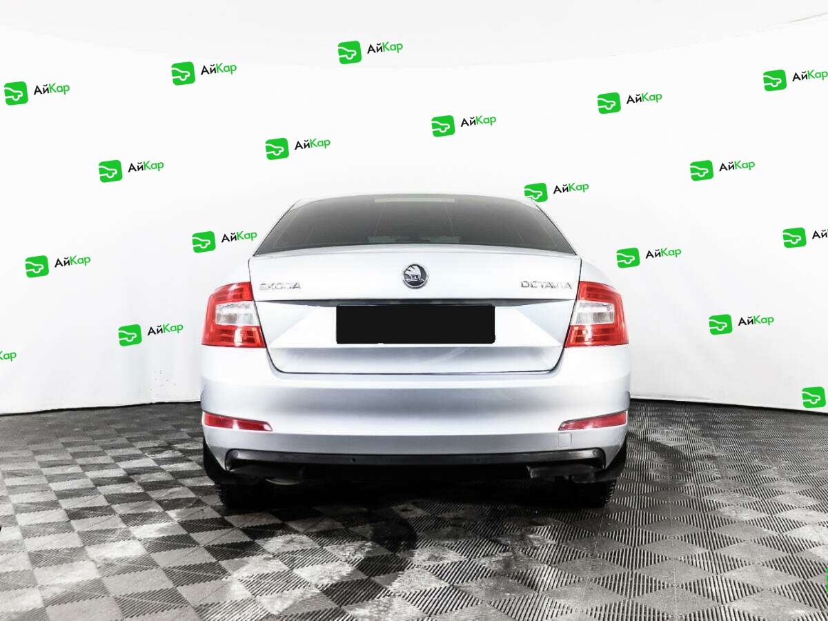 Skoda Octavia с пробегом — 2015 год. Фото: #5