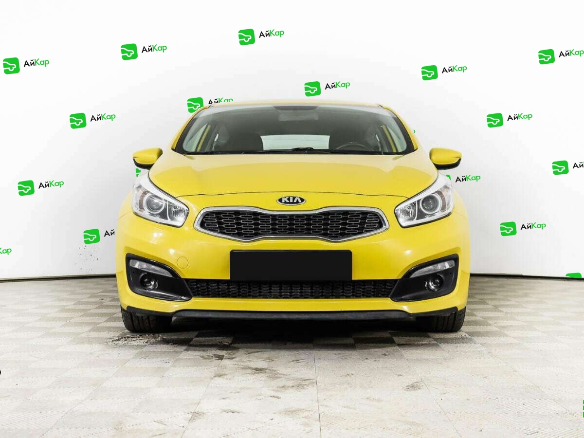 Kia Ceed с пробегом — 2015 год. Фото: #1