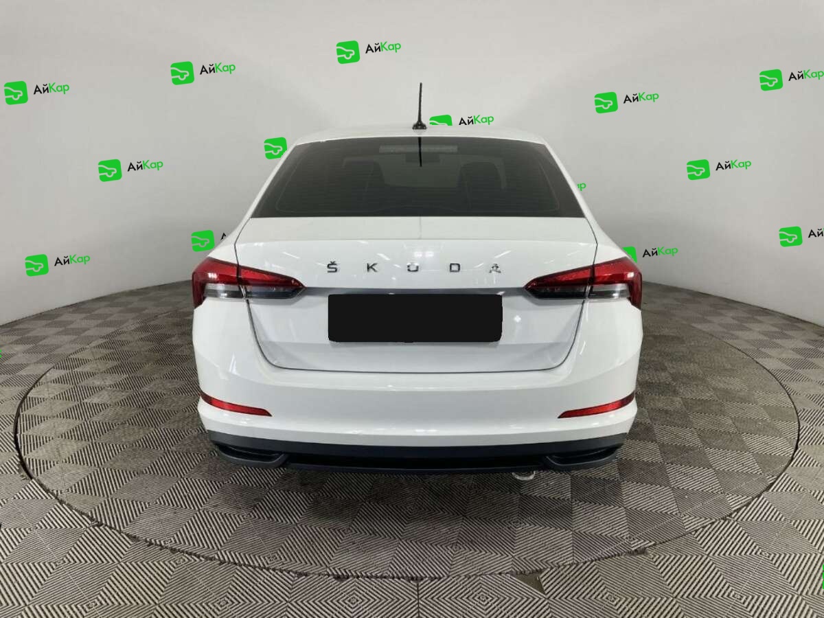 Skoda Rapid с пробегом — 2021 год. Фото: #2